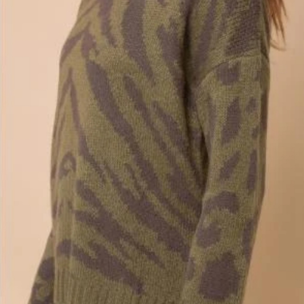 NWT Olive Green/Charcol Animal Print Sweater - Picture 4 of 7